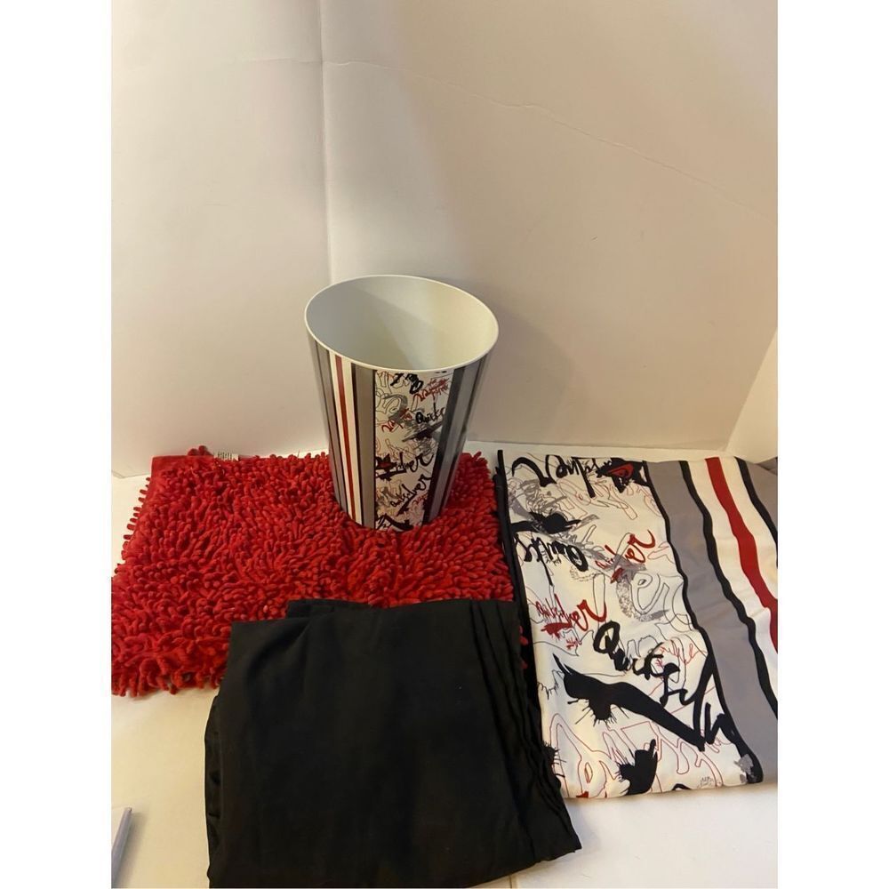 Quicksilver bathroom set rug trash can shower curtain black gray‎ red